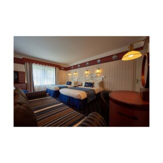 Coffret sejour CASTLE CLUB - 2J1N 2 pers avec 2 jous Acces Premium Ultimate