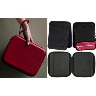 Pochette nomade de rangement semi rigide rouge avec 2 clips interieurs