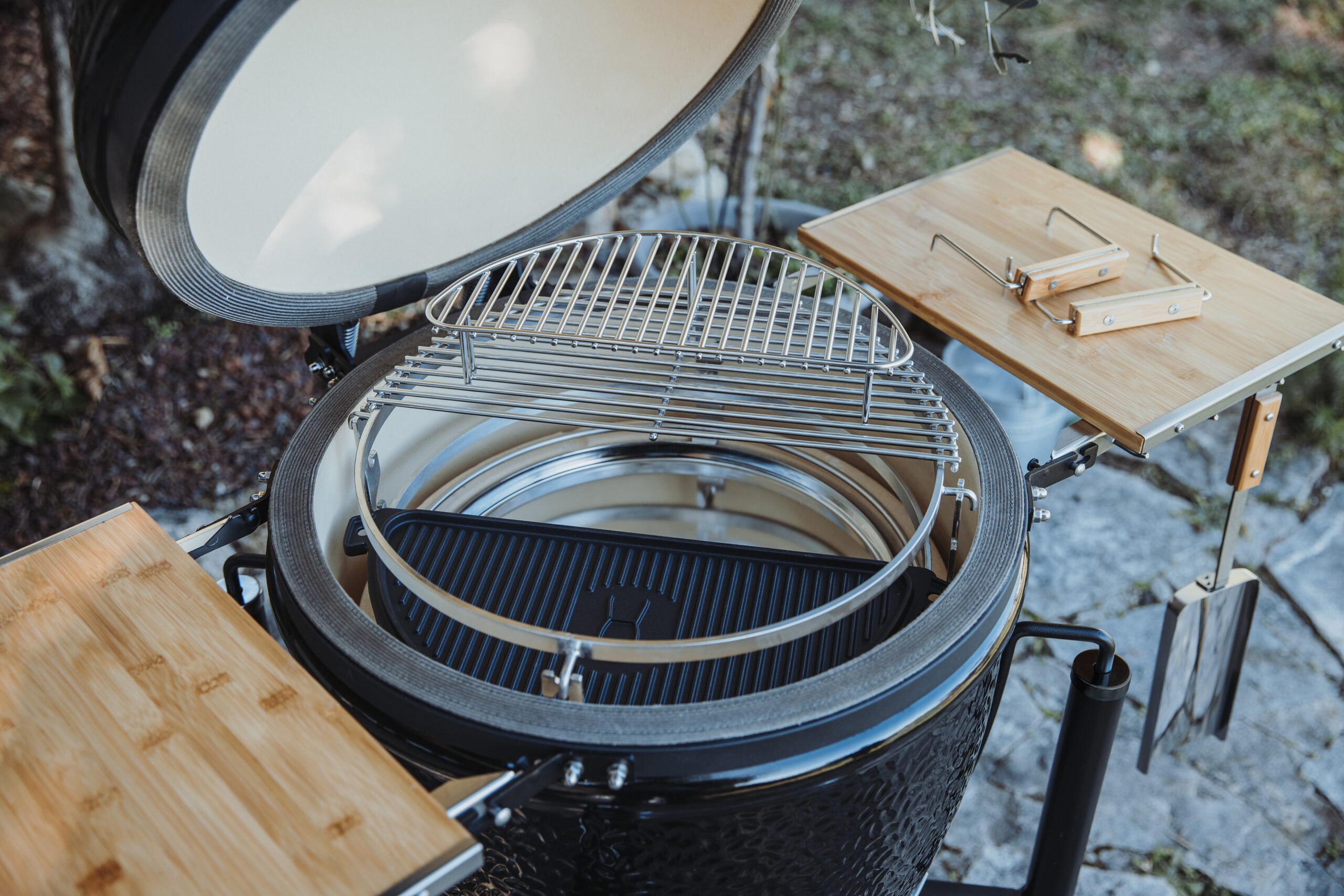 Barbecue Kamado One.55 avec chariot - noir – Image 2